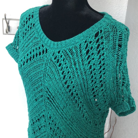 Express Green Crochet Top - Picture 2 of 8